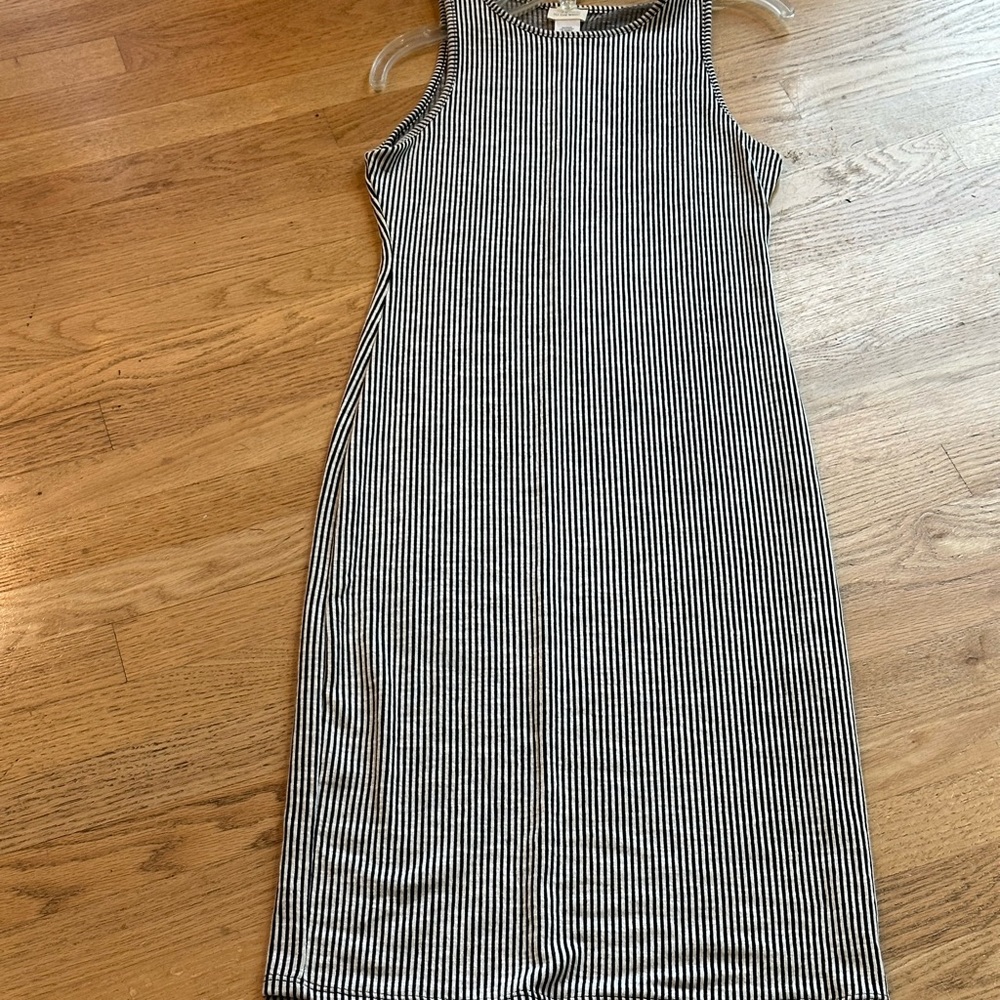 Body Hugging Striped Sleeveless Dress